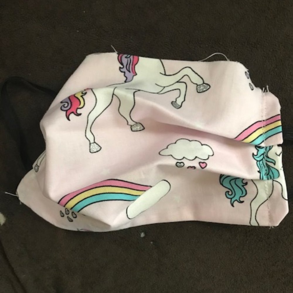 Kids unicorn face mask